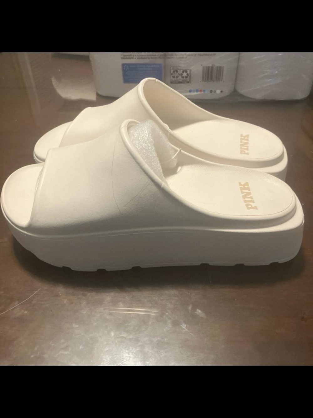 PINK Victoria's Secret White Platform Slide Sandals - Picture 5 of 6